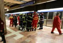 Un tânăr de 20 de ani a fost lovit de metrou în stația Constantin Brâncoveanu